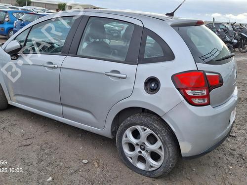 Right front fog light CITROËN C3 II (SC_) 1.4 HDi 70 (SC8HZC, SC8HR0, SC8HP4) | BP29458059C31  - Image 8