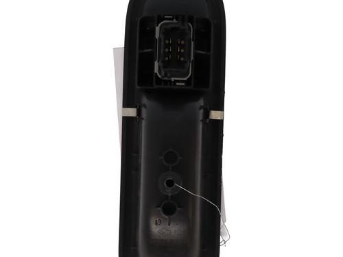 Used Right front window switch Right front window switch RENAULT TWINGO II (CN0_) 1.2 16V (CN04, CN0B) (75 hp) 34524486 34524486