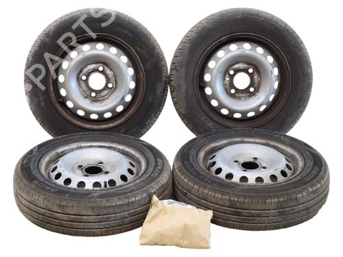 Fælk Fælk RENAULT SUPER 5 (B/C40_) 1.4 Cat (B/C/407) (58 hp) 39760702 39760702
