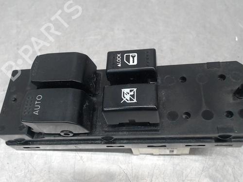 Used Left front window switch OPEL AGILA (B) (H08) 1.0 (F68) (65 hp) 23054584