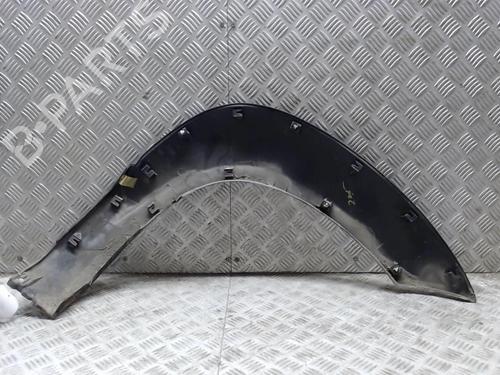 Used Front left wheel arch trim HYUNDAI TUCSON (JM) 2.0 CRDi All-wheel Drive (140 hp) 23054796