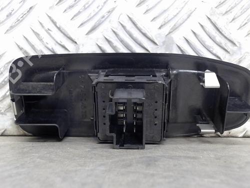 Right front window switch PEUGEOT 208 I (CA_, CC_) 1.4 HDi | BP23058975I26 - Image 3