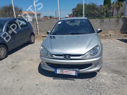 Right headlight PEUGEOT 206 Hatchback (2A/C) 1.6 HDi 110 | BP23056550C29 