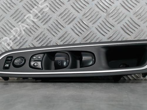 Used Left front window switch NISSAN MICRA V (K14) 1.5 DCI (90 hp) 23834759
