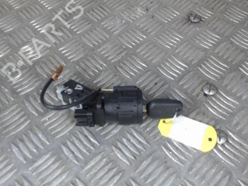 Used Ignition barrel PEUGEOT 208 I (CA_, CC_) 1.2 VTI 82 (82 hp) 23832861