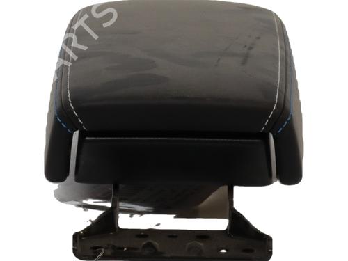 Used Armrest / Center console Armrest / Center console RENAULT ARKANA I (LCM_, LDN_) [2019-2026] 27816857 27816857