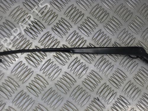 Used Front windshield wiper arm PORSCHE BOXSTER (986) 2.5 (204 hp) 23055768