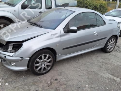Brukte deler til PEUGEOT 206 CC (2D) 1.6 16V (2DNFUF, 2DNFUR) (109 hp) 4355785