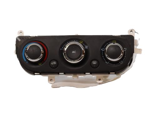 AC Styreenhet / Manøvreringsenhet RENAULT CLIO IV (BH_) 1.5 dCi 75 (75 hp) 29073591