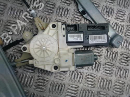 Used Front right window mechanism Front right window mechanism RENAULT LAGUNA III Grandtour (KT0/1) 2.0 dCi (KT01, KT08, KT09, KT0K, KT12, KT1D, KT1W) (150 hp) 23056175 23056175