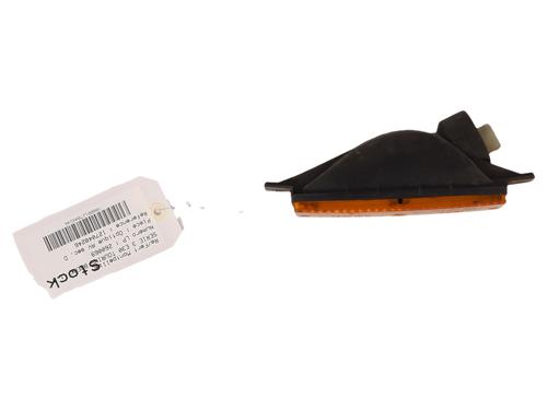 Used Right front indicator Right front indicator BMW 3 Touring (E30) 318 i (113 hp) 36300359 36300359