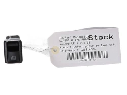 Used Right front window switch MERCEDES-BENZ A-CLASS (W176) A 180 CDI (176.000) (109 hp) 32523917