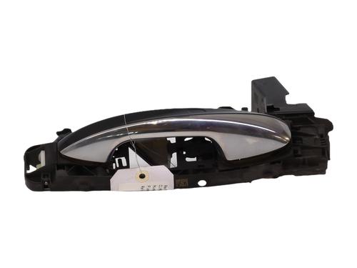 front-right-exterior-door-handle-mercedes-benz-cla-c118-2019-38678908 main image