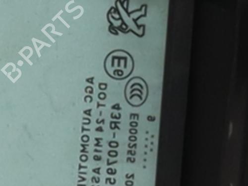 Used Front right quarter glass Front right quarter glass PEUGEOT 208 I (CA_, CC_) 1.2 PureTech 82 (82 hp) 33046396 33046396