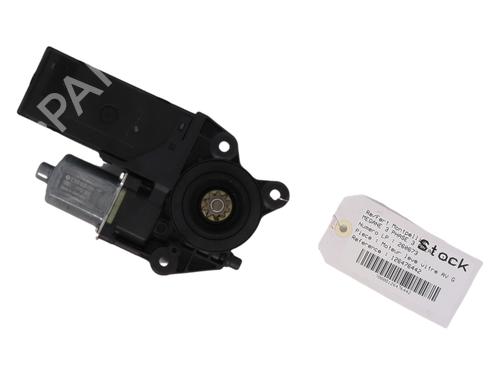 Used Left front window motor Left front window motor RENAULT MEGANE III Grandtour (KZ0/1) [2008-2016] 36097526 36097526