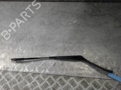 Used Front windshield wiper arm MERCEDES-BENZ C-CLASS Coupe (C204) C 220 CDI (204.302) (170 hp) 23056086