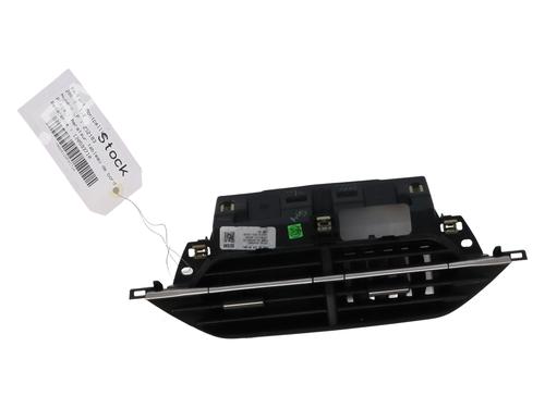 Used Air vent PEUGEOT 208 II (UB_, UP_, UW_, UJ_) 1.2 Hybrid 100 (101 hp) 32141231