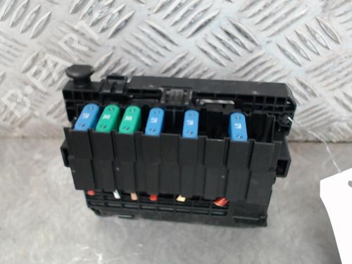 Sikringsdose CITROËN C3 Picasso (SH_) 1.6 HDI 90 (92 hp) 23054327
