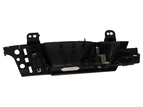 front-left-interior-door-handle-audi-a3-sportback-8pa-2004-2005-2006-2007-2008-2009-2010-2011-2012-2013-2014-2015-36793841 main image