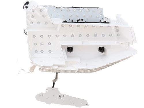 lamp-holder-audi-q2-gab-gag-2016-28091713 main image