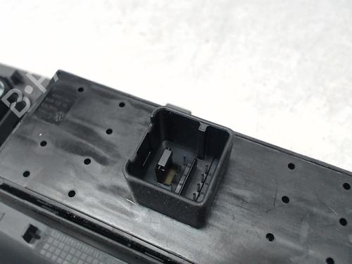 Left front window switch VW GOLF PLUS V (5M1, 521) 2.0 TDI | BP23834198I27 - Image 2