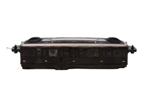 climate-control-renault-megane-iii-hatchback-bz01_-b3_-2008-37866958 main image