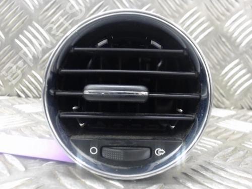 Used Air vent PEUGEOT 308 I (4A_, 4C_) 1.6 HDi (112 hp) 23832942