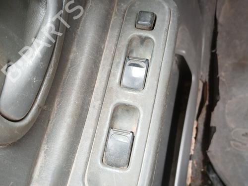 Used Left front window switch Left front window switch 39546104 39546104