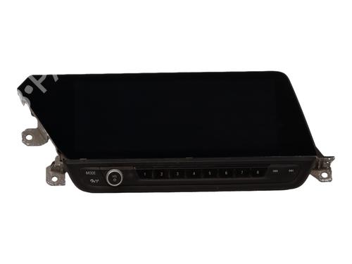 auto-radio-bmw-1-f40-2019-38186416 main image
