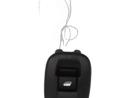 Høyre bak elrute bryter PEUGEOT 208 I (CA_, CC_) 1.2 VTI 82 (82 hp) 32391158