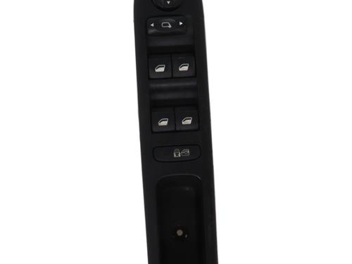 Used Left front window switch Left front window switch PEUGEOT 5008 (0U_, 0E_) 1.6 HDi (114 hp) 33417379 33417379