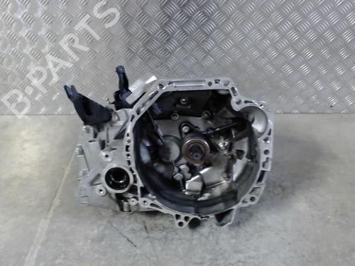Used Gearbox DACIA SANDERO II 1.0 SCe 75 (B8JC, B8JD) (73 hp) 23057010