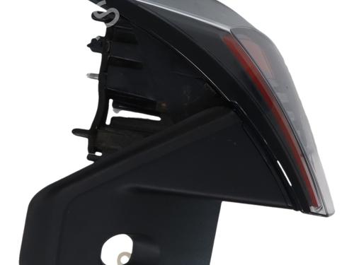 right-taillight-opel-mokka-2020-39930101 main image