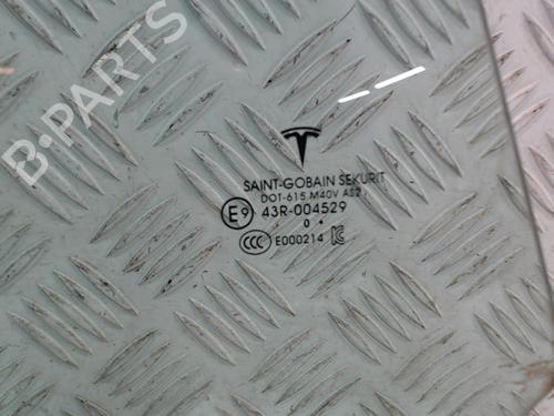 rear-right-door-window-tesla-model-3-5yj3-2017-23834859 main image