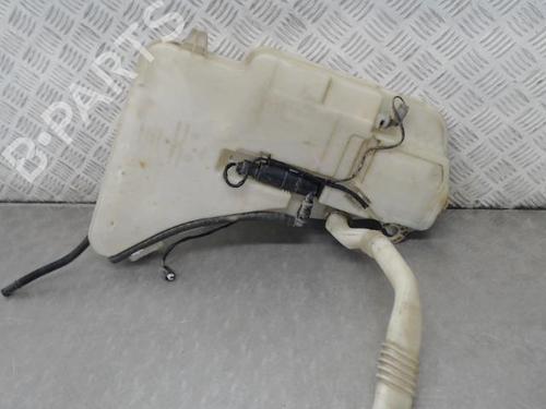 windscreen-washer-tank-bmw-6-coupe-f13-2011-2012-2013-2014-2015-2016-2017-23834720 main image