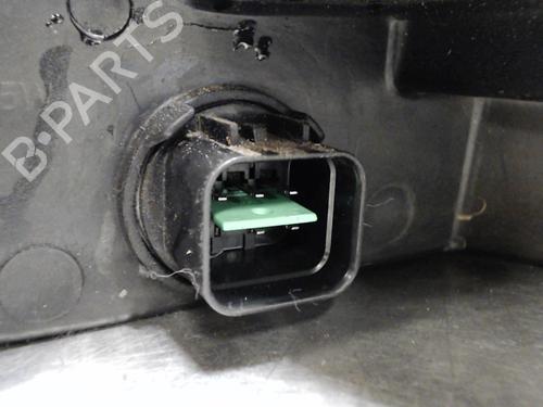 Used Right headlight Right headlight HYUNDAI SANTA FÉ II (CM) 2.2 CRDi GLS (150 hp) 23833790 23833790