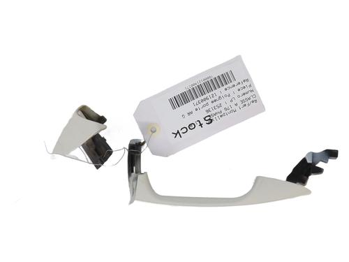 rear-left-exterior-door-handle-mercedes-benz-a-class-w176-2012-2013-2014-2015-2016-2017-2018-32518820 main image