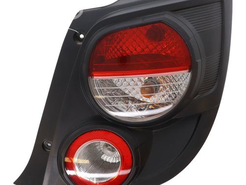 Used Right taillight CHEVROLET AVEO Hatchback (T300) 1.3 D (75 hp) 26496259
