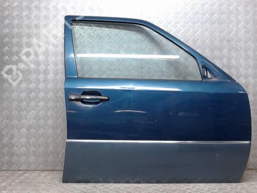 Tür rechts vorne für MERCEDES-BENZ 124 Saloon (W124) 250 D (124.125) (94 hp) 23054392