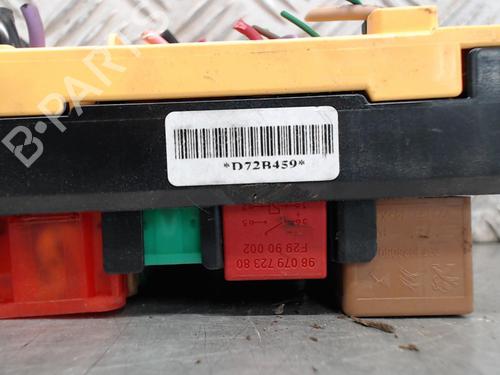 Used Fuse box Fuse box DS DS 3 / DS 3 CROSSBACK (UR_, UC_, UJ_) 1.2 PureTech 100 (URHNKK, URHNEK) (101 hp) 23834843 23834843