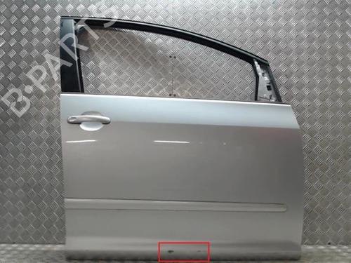 Used Right front door VW GOLF PLUS V (5M1, 521) 1.6 FSI (115 hp) 23055500