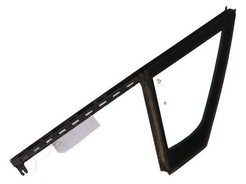 front-right-quarter-glass-citroen-c4-ii-nc_-2009-33184105 main image