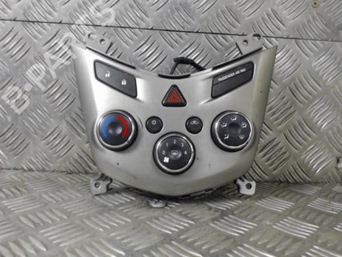 Climate control CHEVROLET AVEO Hatchback (T300) 1.3 D | BP23832857I5 