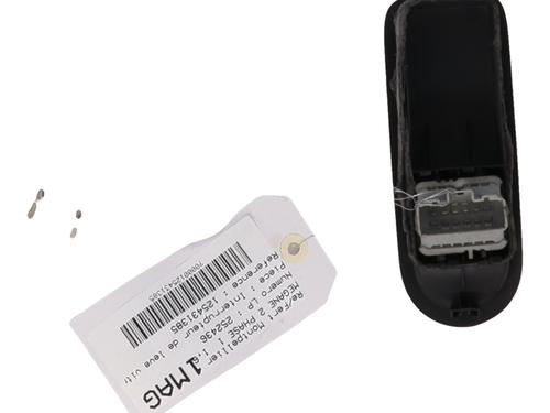 Comutador vidro frente esquerdo Comutador vidro frente esquerdo RENAULT MEGANE II (BM0/1_, CM0/1_) 1.6 16V (BM0C, CM0C) (113 hp) 35990882 35990882