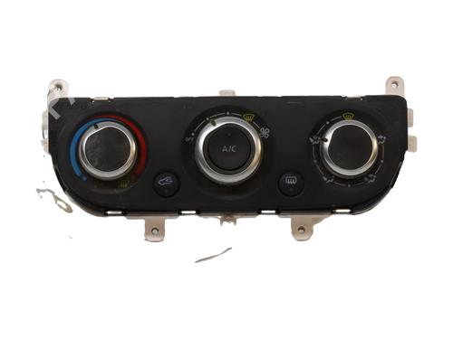 climate-control-renault-clio-iv-bh_-2012-2013-2014-2015-2016-2017-2018-2019-2020-2021-29895580 main image