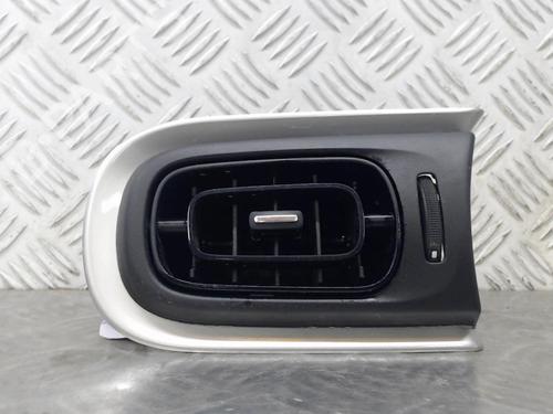 Used Air vent Air vent CITROËN C3 III (SX) 1.2 PureTech 82 (83 hp) 23055389 23055389