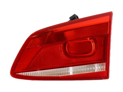 Right taillight VW PASSAT B7 Variant (365) 1.6 TDI | BP28456974C35 - Image 5