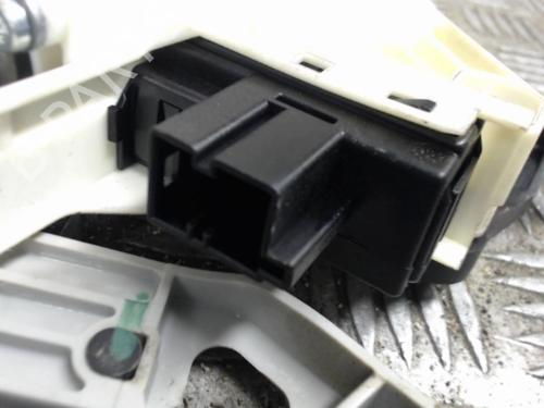 Rear left window mechanism AUDI A4 B8 (8K2) 2.7 TDI | BP23056180C24 - Image 3