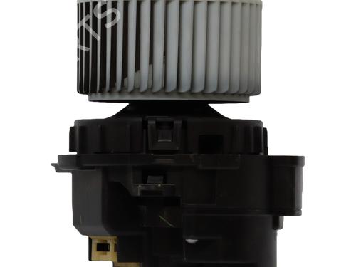 Heater blower motor RENAULT CLIO V (B7_) 1.3 TCe 130 (B7MF) | BP39546139M62 - Image 2