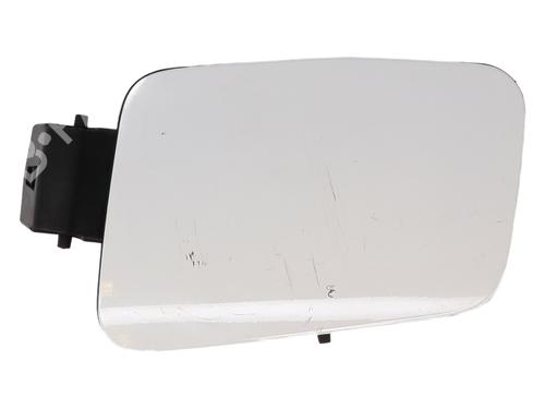 fuel-flap-ds-ds-3-ds-3-crossback-ur_-uc_-uj_-2018-37741259 main image